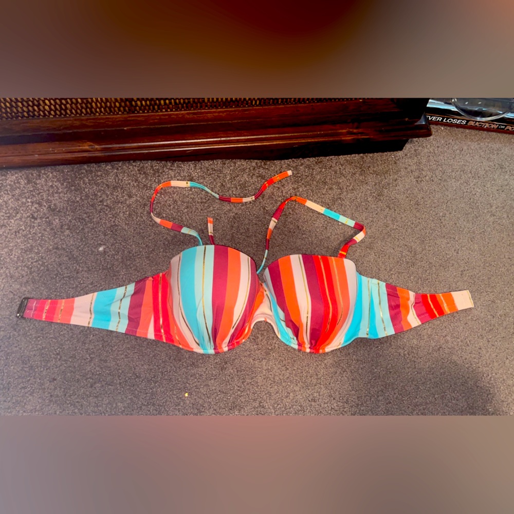 Shade & Shore Bikini Top - Size 36C